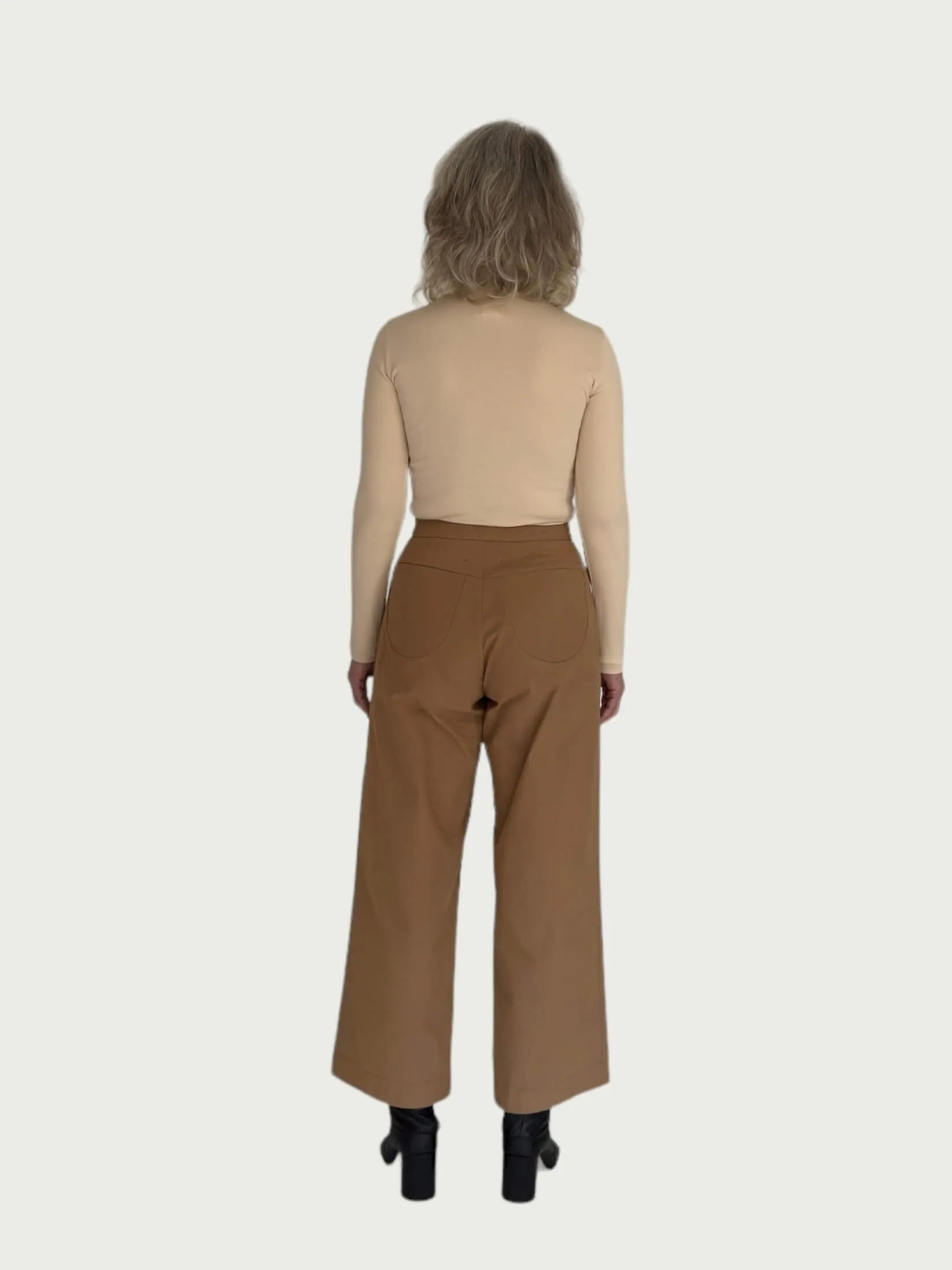 Cotton Wide-Leg Trouser in Camel