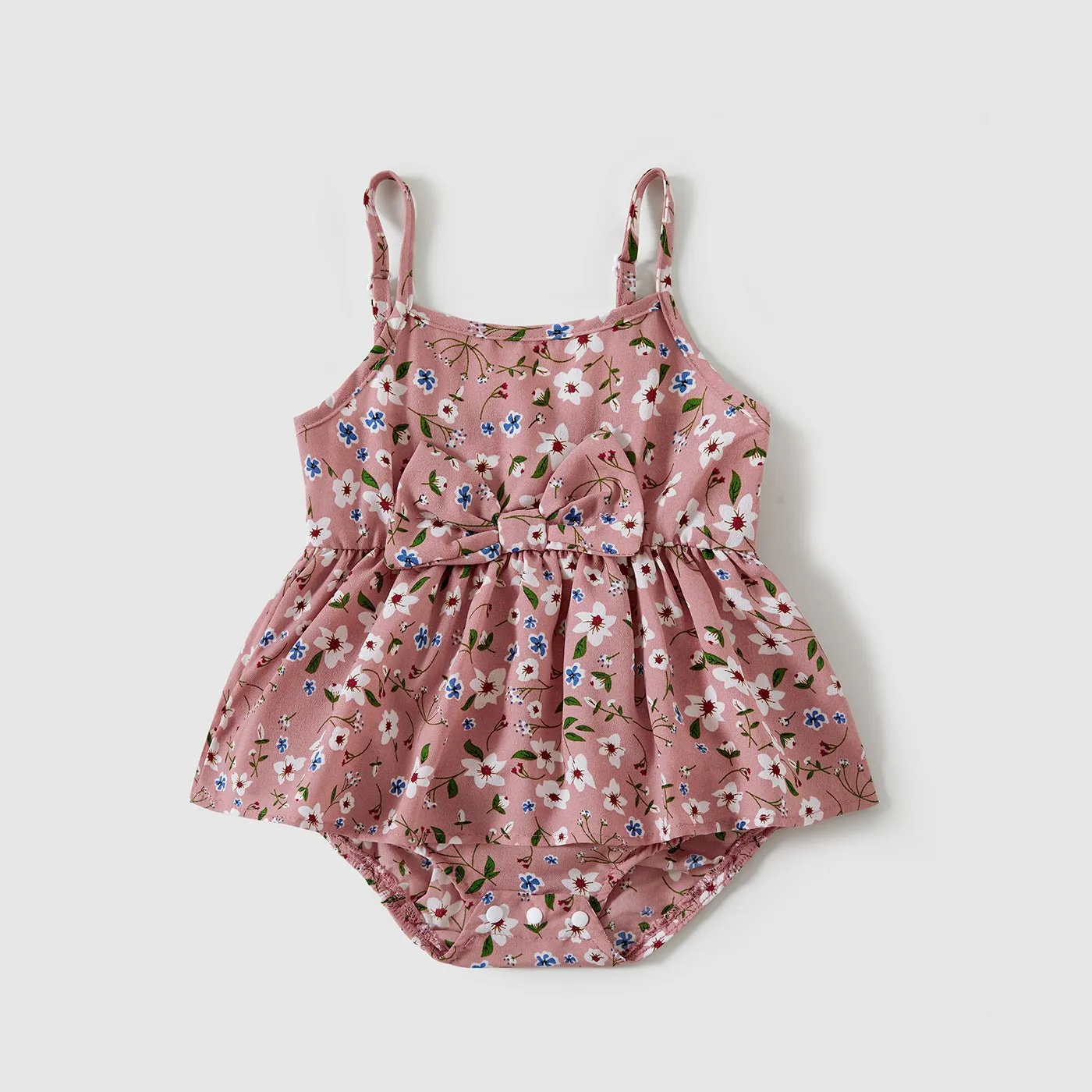 Family Matching Allover Floral Print Short-sleeve Belted Dresses and Colorblock T-shirts Sets