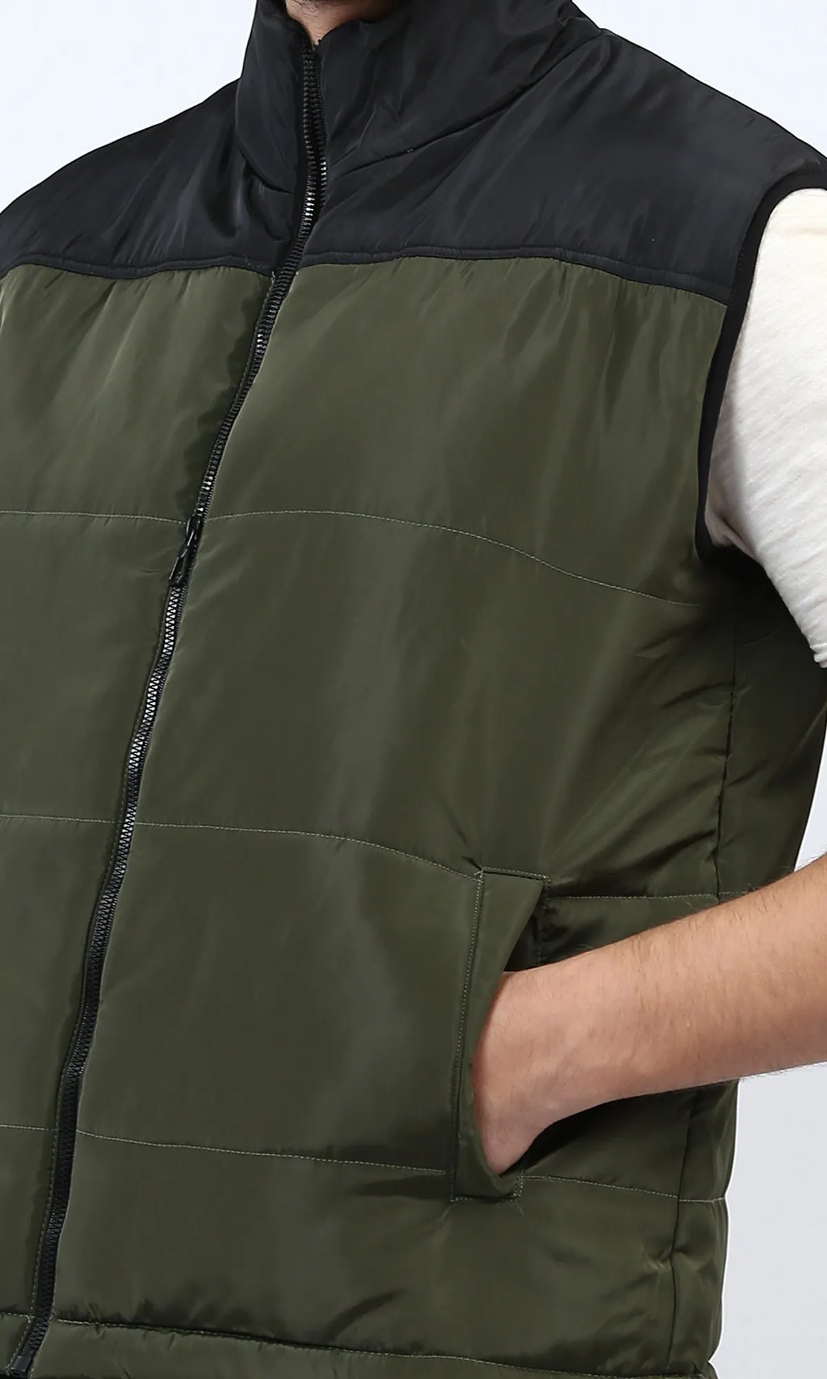 o199958 - Regular Fit Bomber Vest Sleeveless - Olive & Black