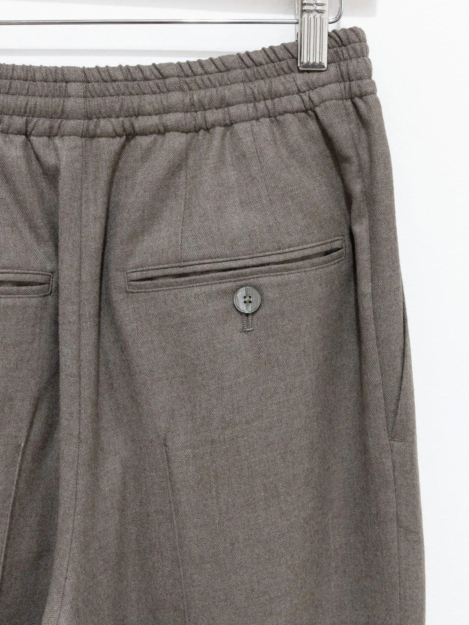 Super Light Wool Easy Slacks - Top Brown